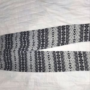 Winter pattern fleece leggings